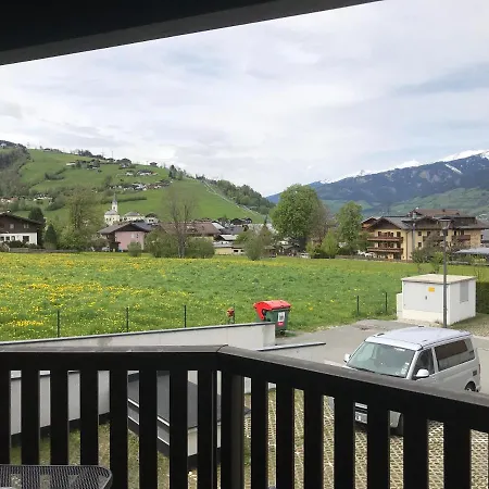 Studio Ian With Large Balcony With View Of Fields, Cows With Parking, Wi-fi Kaprun